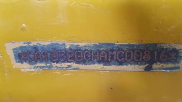 ขาย 980,000 CAT 320 C เล่มทะเบียน ไฟฟ้าครบ เครื่องดี ปั้มแรง เอวแน่น ช่วงล่างแน่น รถพร้อมใช้ รถอยู่ ศรีเกษ 090-772-3710 090-772-3708