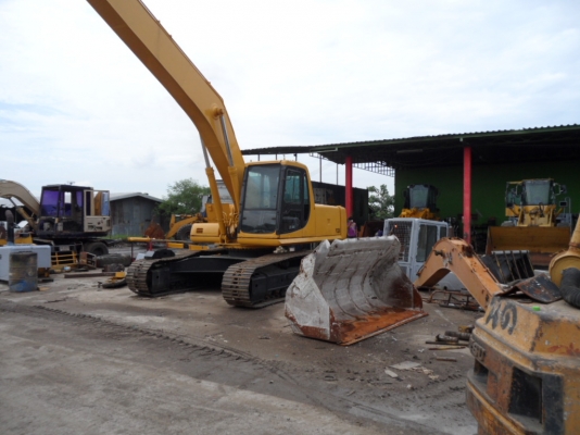 PC200-ุบูมยาว18เมตร ลอลเลอร์10ลูก คอลโทรนสั้น รถสภาพสมบูรณ์พร้อมใช้ @1,450,000บาทเท่านั้น สนใจโทรมาเลยที่ ☎ 081-989-1989 + ID LINE :rangrayong หรั่งครับ