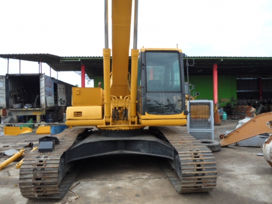 PC200-ุบูมยาว18เมตร ลอลเลอร์10ลูก คอลโทรนสั้น รถสภาพสมบูรณ์พร้อมใช้ @1,450,000บาทเท่านั้น สนใจโทรมาเลยที่ ☎ 081-989-1989 + ID LINE :rangrayong หรั่งครับ