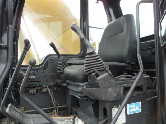 PC200-ุบูมยาว18เมตร ลอลเลอร์10ลูก คอลโทรนสั้น รถสภาพสมบูรณ์พร้อมใช้ @1,450,000บาทเท่านั้น สนใจโทรมาเลยที่ ☎ 081-989-1989 + ID LINE :rangrayong หรั่งครับ