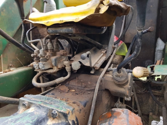 รถไถ JOHN DEERE - 5310 สนใจติดต่อ 081 - 6079515 รถไถ JOHN DEERE - 5310 สนใจติดต่อ 081 - 6079515