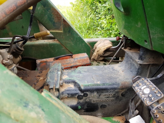 รถไถ JOHN DEERE - 5310 สนใจติดต่อ 081 - 6079515 รถไถ JOHN DEERE - 5310 สนใจติดต่อ 081 - 6079515