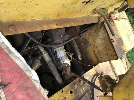 ขาย 295,000 รถบด 10 ตัน 1 เพลา INGERSOLL RAND เครื่องดี 6BD1ระบบสั่นทะเทือน รถพร้อมใช้ เอกสารชื้อขาย รถอยู่  นครราชสีมา  090-772-3710 090-772-3708