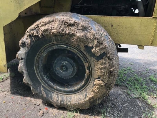 ขาย 295,000 รถบด 10 ตัน 1 เพลา INGERSOLL RAND เครื่องดี 6BD1ระบบสั่นทะเทือน รถพร้อมใช้ เอกสารชื้อขาย รถอยู่  นครราชสีมา  090-772-3710 090-772-3708