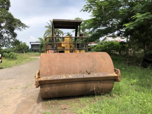 ชาย 295,000รถบด 10 ตัน 1 เพลา DYNAPAC CA25. เครื่องดี 6BD1   ระบบสั่นทะเทือนพร้อม เอกสารชื้อขาย   รถอยู่  นครราชสีมา โทร 0610710295