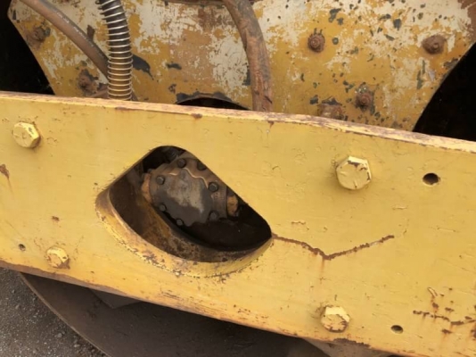 ชาย 295,000รถบด 10 ตัน 1 เพลา DYNAPAC CA25. เครื่องดี 6BD1   ระบบสั่นทะเทือนพร้อม เอกสารชื้อขาย   รถอยู่  นครราชสีมา โทร 0610710295