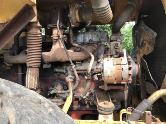 ขาย 355,000 รถบด 10 ตัน 1 เพลา KOMATSU JV100A เครื่อง EH700 แรงดี เกียร์แรง ระบบสะเทือนพร้อม เอกสารเล่มทะเบียน  รถอยู่ นครราชสีมา โทร 0610710295