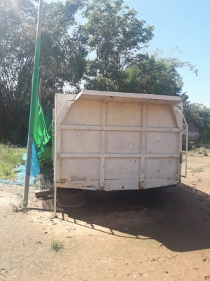 ขายกระบะดั๊มพ์ ยกลงจาก HINO ZUMO 227 ยาว 6 เมตร กว้าง 2.5 เมตร  กระดูก 85 เซนติเมตร พร้อมกระบอกดั๊มพ์ยกใส่ใช้ได้เลย