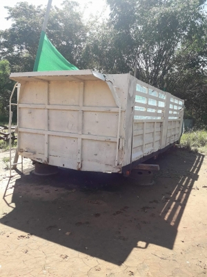 ขายกระบะดั๊มพ์ ยกลงจาก HINO ZUMO 227 ยาว 6 เมตร กว้าง 2.5 เมตร  กระดูก 85 เซนติเมตร พร้อมกระบอกดั๊มพ์ยกใส่ใช้ได้เลย