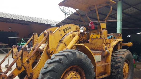 ขายรถตัก CAT 922B ลูกสูบเสีย2ลูก เอกสารสัญญาซื้อขาย