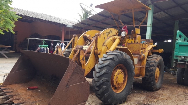 ขายรถตัก CAT 922B ลูกสูบเสีย2ลูก เอกสารสัญญาซื้อขาย