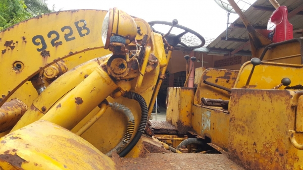ขายรถตัก CAT 922B ลูกสูบเสีย2ลูก เอกสารสัญญาซื้อขาย