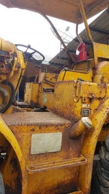 ขายรถตัก CAT 922B ลูกสูบเสีย2ลูก เอกสารสัญญาซื้อขาย