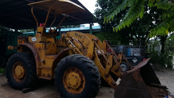 ขายรถตัก CAT 922B ลูกสูบเสีย2ลูก เอกสารสัญญาซื้อขาย
