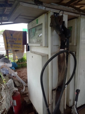 ขายหัวจ่ายน้ำมัน3หัวพร้อมแท้งค์น้ำมัน1แทงค์