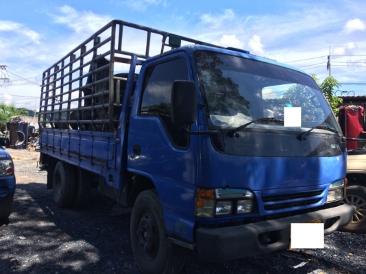 ขาย6ล้อรั้ว isuzu NPR 130แรง ปี44