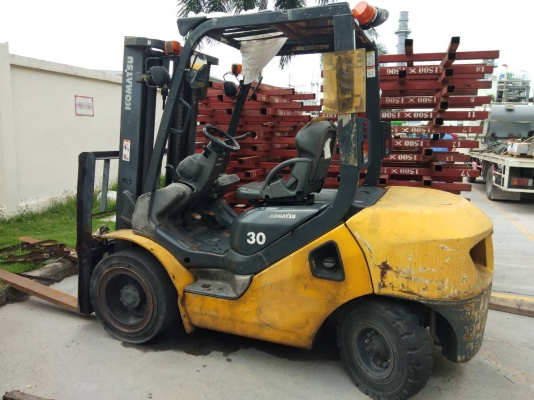 อาร์ ซี เอช โฟรคลิฟท์  ขาย โคมะสุ ขีด 16 ดีเซล 3 ตั