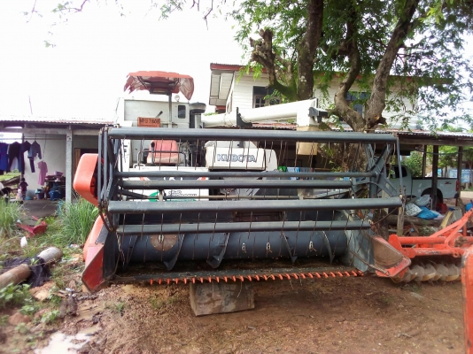 ขายรถเกี่ยวข้าวมือสอง DC-95 พลัส ขายรถเกี่ยวข้าวมือสอง DC-95 พลัส