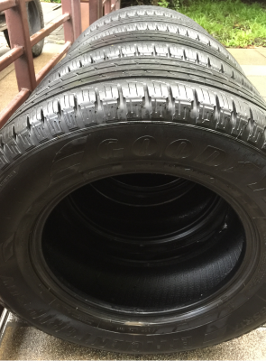 ยาง Goodyear 265 65 17 ปี17 ดอกเต็ม ใช้ยาว ราคาไม่แพง