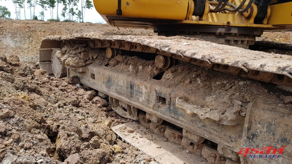 ขายรถแบคโฮ CAT 320D GC ใช้งาน 10,xxx ชั่วโมง สภาพนางฟ้า รถสวย แน่น เต็ม ระบบแห้ง มีการใช้งานและดูแลรักษาดีมาก ขายรถแบคโฮ CAT 320D GC ใช้งาน 10,xxx ชั่วโมง สภาพนางฟ้า รถสวย แน่น เต็ม ระบบแห้ง มีการใช้งานและดูแลรักษาดีมาก