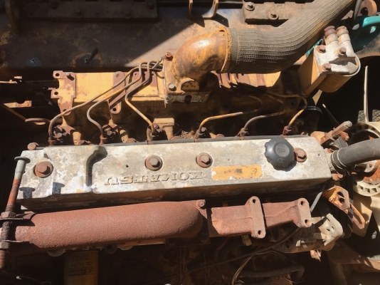 Komatsu PC120-3 รถสภาพสวย เครื่องปั๊มดี บอดี้สีไม่สวย แต่ไม่ผุ สนใจติดต่อ0813553478(คุณโย)