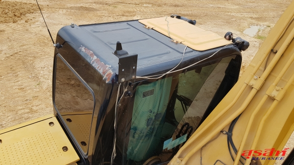 ขายรถแบคโฮ CAT 320D GC ใช้งาน 12,xxx ชั่วโมง สภาพเทพบุตร พร้อมใช้งาน รถยืนบ่อดิน มีการใช้งานและดูแลรักษาดี