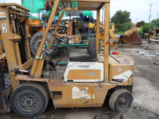 FG20-8 รถยกเบนซิน KOMATSUรถพร้อมใช้  ราคาถูกแค่ 80,000บาทดูแล้วสนใจโทรหาหรั่ง ☎ 081-989-1989+ ID LINE :rangrayong หรั่งครับ