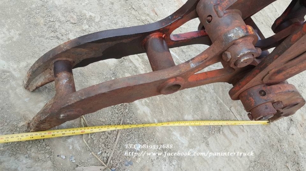 FROM JAPAN ตัวคีบปากหนีบไม้ FORK GRAB*** อุปกรณ์รองรับ สำหรับรถขุดไซค์ 40,45,50,55 /สินค้าเก่านอก ขายตามสภาพ /ราคาขายเพียง: 25,000 บาท