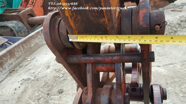 FROM JAPAN ตัวคีบปากหนีบไม้ FORK GRAB*** อุปกรณ์รองรับ สำหรับรถขุดไซค์ 40,45,50,55 /สินค้าเก่านอก ขายตามสภาพ /ราคาขายเพียง: 25,000 บาท