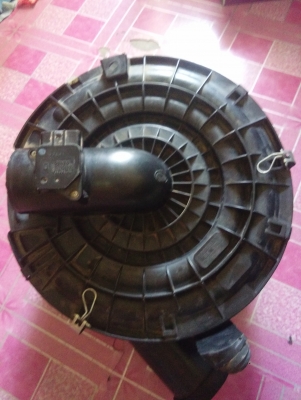 หม้อกรองอากาศวีโก้แชมป์ถอดสวยๆครับ