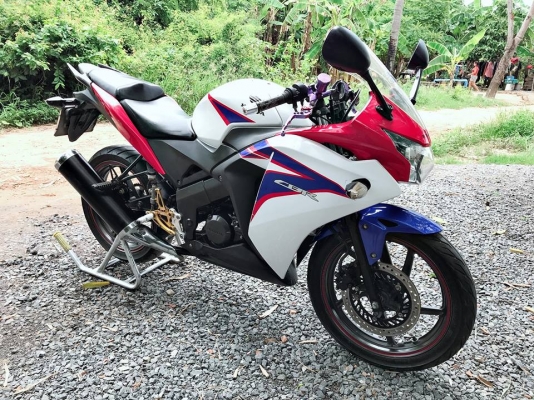 ขาย CBR150i สภาพสวยๆ พร้อมใช้ ทะเบียนโอน62 ขาย CBR150i สภาพสวยๆ พร้อมใช้ ทะเบียนโอน62