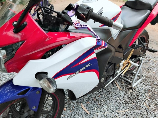 ขาย CBR150i สภาพสวยๆ พร้อมใช้ ทะเบียนโอน62