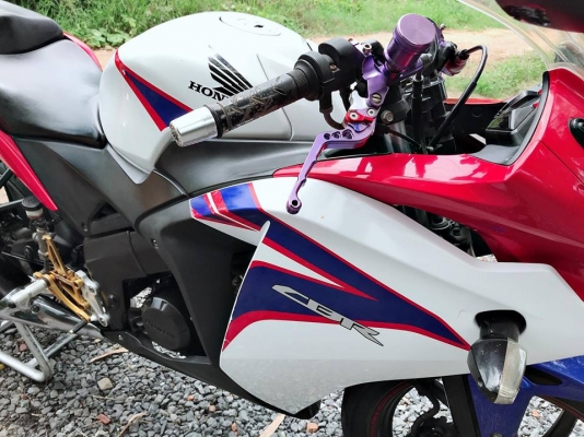 ขาย CBR150i สภาพสวยๆ พร้อมใช้ ทะเบียนโอน62