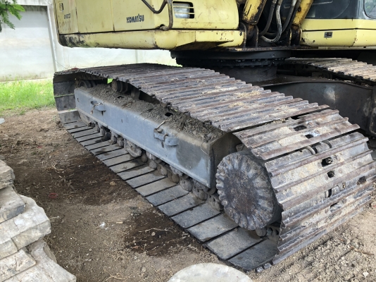 ขายแบคโฮ Komatsu Pc 200 - 6 รุ่น 6 พร้อมเล่ม พร้อมทำงาน