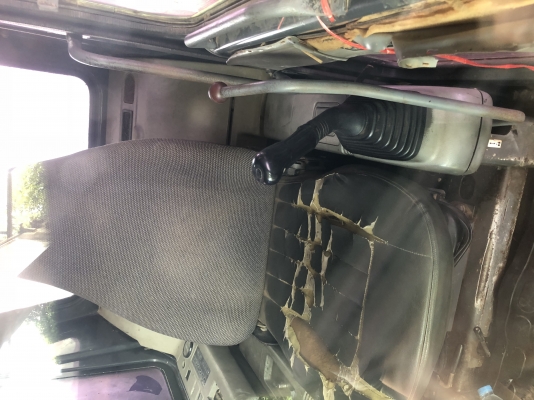 ขายแบคโฮ Komatsu Pc 200 - 6 รุ่น 6 พร้อมเล่ม พร้อมทำงาน