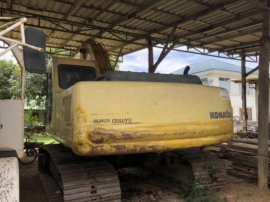 ขายแบคโฮ Komatsu Pc 200 - 6 รุ่น 6 พร้อมเล่ม พร้อมทำงาน