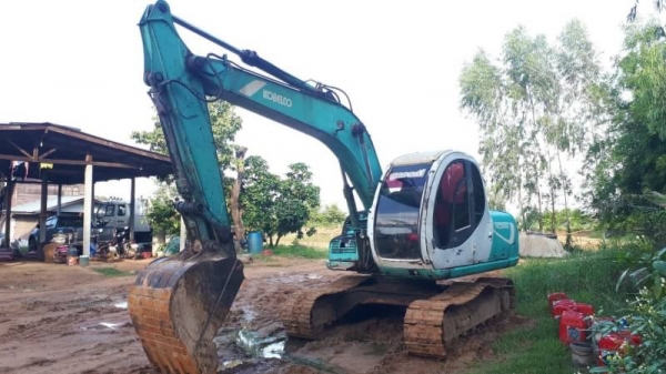 ขาย 395,000 KOBELCO sk 100-5 ปั้มแรง เอวแน่น ช่วงล่างแน่น ไฟฟ้าตัดแต่อุปกรอยู่ครบ เครื่องหลวม สัญญาซื้อขาย รถอยู่ ยโสธร 090-772-3710 090-772-3708