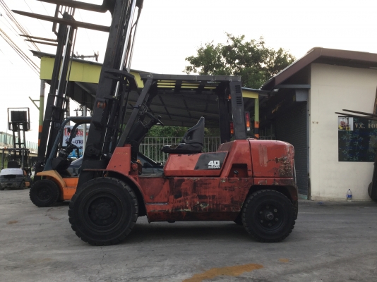 อาร์ ซี เอช โฟรคลิฟท์  ขาย นิสัน  4 ตัน