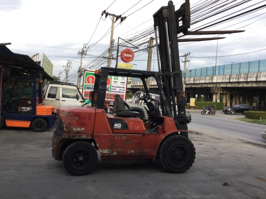 อาร์ ซี เอช โฟรคลิฟท์  ขาย นิสัน  4 ตัน
