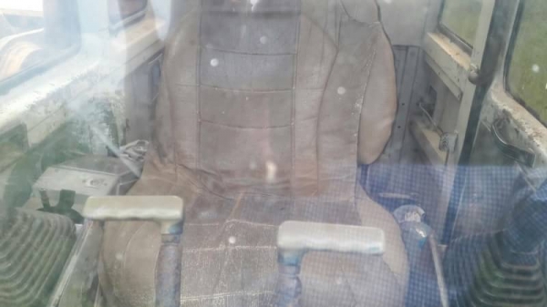 ขาย 430,000 KOBELCO sk 200-2 ตัวเดินใหญ่  เครื่องดี ปั้มแรง เอวแน่น ช่วงล่างเต็ม สัญญาซื้อขาย รถพร้อมใช้งาน รถอยู่  บ้านโป่ง ราชบุรี 090-772-3710 090-772-3708