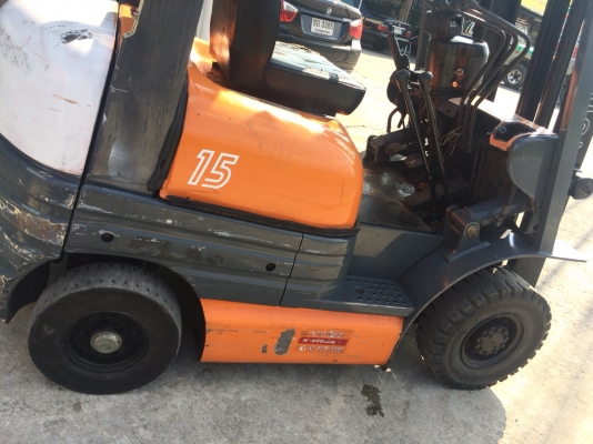 อาร์ ซี เอช โฟรคลิฟท์ ขาย โตโยต้า รุ่น 5 ดีเซล  1.5 ตัน