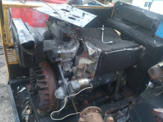 ขายถูกครับตามสภาพเครื่องปั่นไฟดีเซล