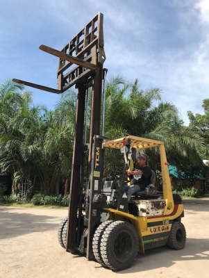 ขายFORKLIFT TCM FG25งากระดก ล้อหน้าคู่(2.5ตัน) สวยเดิมจากญี่ปุ่น ยังไม่เคยใช้ในไทย 185,000เท่านั้น!!