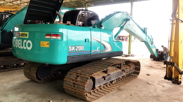 ขาย KOBELCO SK200-8 Super-XM สภาพสวย พร้อมใช้งาน เอกสารพร้อมโอน ชมรถได้ทุกวัน ติดต่อโดยตรง 081-4283210