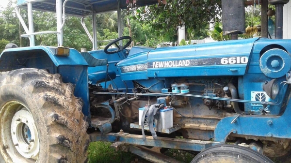 ขายรถไถFORD6600 โทร.0883101981,0895742717 ขายรถไถFORD6600 โทร.0883101981,0895742717