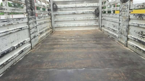 ขาย 1,390,000 สิบล้อคอกเกษตรแม่ลูกไม่ดั้ม HINO MEGA 260 ปี 48 หัวบาง ยางดี คัชซีสวย รถพร้อมใช้ รถอยู่ อุบลารชธานี 090-772-3710 090-772-3708