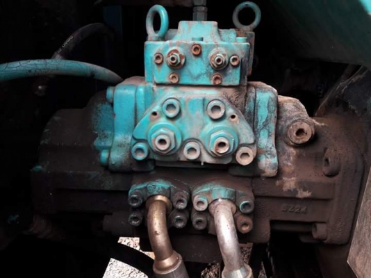 รถบ้านฝากขาย..KOBELCO SK120-3 มาร์คไฟว์  ซุปเปอร์  เก่าใน  สภาพดี  แทรคใหญ่  70  ปลายยาวพิเศษ  7,XXX ชั่วโมง..เอกสารอินวอย..โทร  089-3818694  จ๊อย