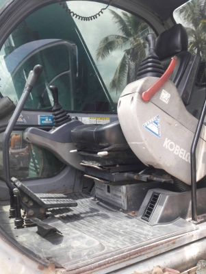 รถบ้านฝากขาย..KOBELCO SK120-3 มาร์คไฟว์  ซุปเปอร์  เก่าใน  สภาพดี  แทรคใหญ่  70  ปลายยาวพิเศษ  7,XXX ชั่วโมง..เอกสารอินวอย..โทร  089-3818694  จ๊อย