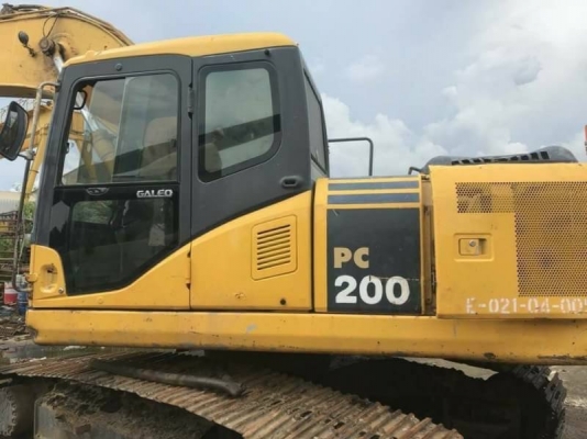 ขาย 1,190,000 KOMATSU pc 200-7 ปี 2004 ไฟฟ้าครบ เครื่องดี ปั้มแรง เอวแน่น ช่วงล่างดี เล่มทะเบียนพร้อมโอน รถพร้อมใช้ รถอยู่ ระยอง 090-772-3710 090-772-3708