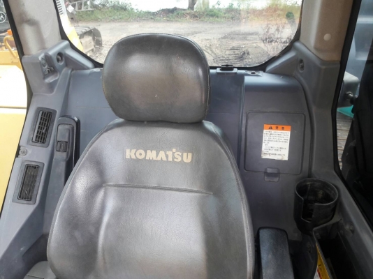 มาใหม่จ้า...KOMATSU PC78 US-8  เก่านอกแท้  เดิมๆๆ  3,XXX  ชั่วโมง  มีลายแย๊ก...พร้อมใช้  โทร  089-3818694 จ๊อย